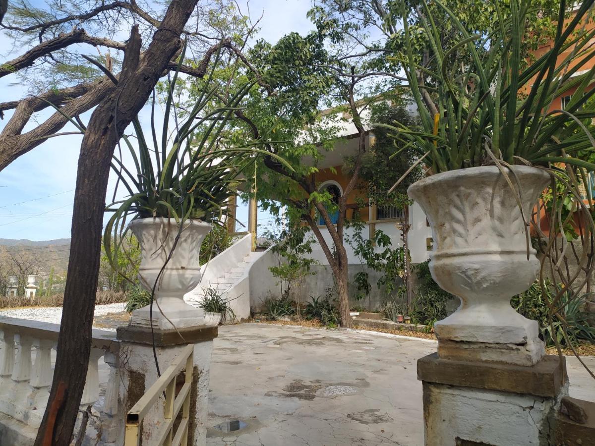 Jardin Etnobotanico Villa Ludovica Santa Marta  Eksteriør bilde